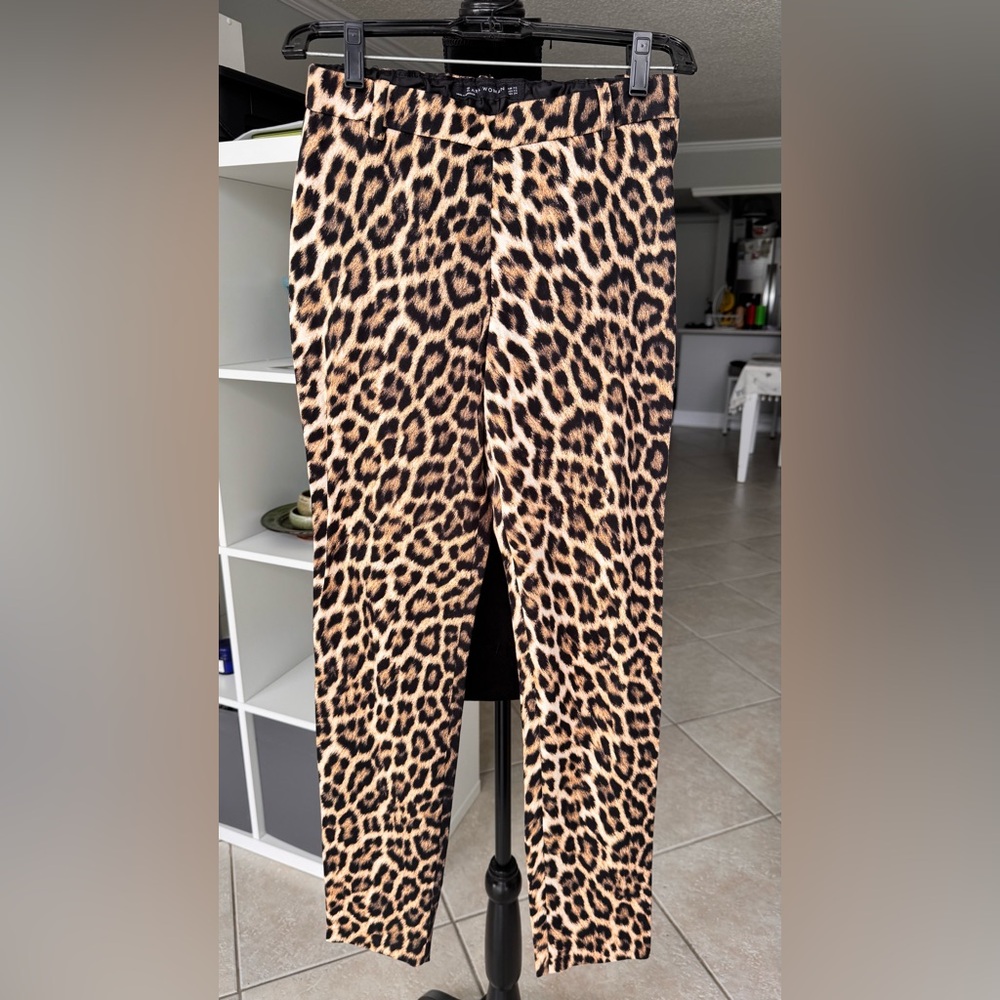 Zara Woman Leopard Print pants - Black Brown Tan